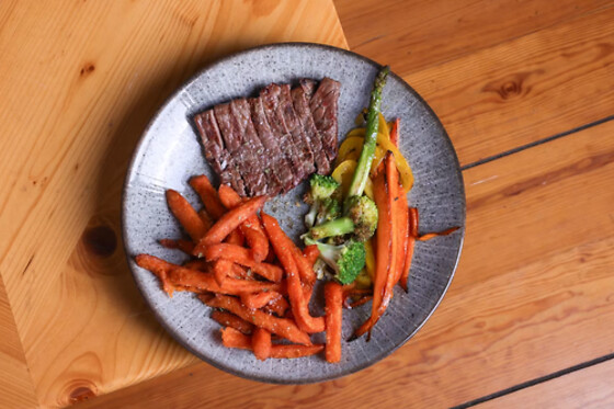 Gourmet Card para 2 no Restaurante Bairro 27 Steakhouse (Cascais)