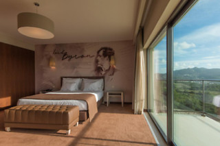 Uma noite em quarto duplo com pequeno-almoço | Vila Galé Sintra Resort Hotel & Spa (Sintra)