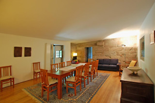 Uma noite em quarto duplo com pequeno-almoço para 2 | Casa de Alfena (Travassos, Braga)