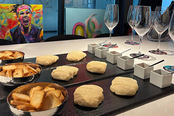 Brunch Premium na Galeria de Arte para 2 | Roots Art Gallery (Viana do Castelo)
