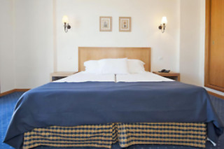 Uma noite em quarto duplo com pequeno-almoço + detalhe romântico | Hotel Anadia Cabecinho (Anadia, Aveiro)