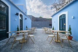 Azores Book Hotel